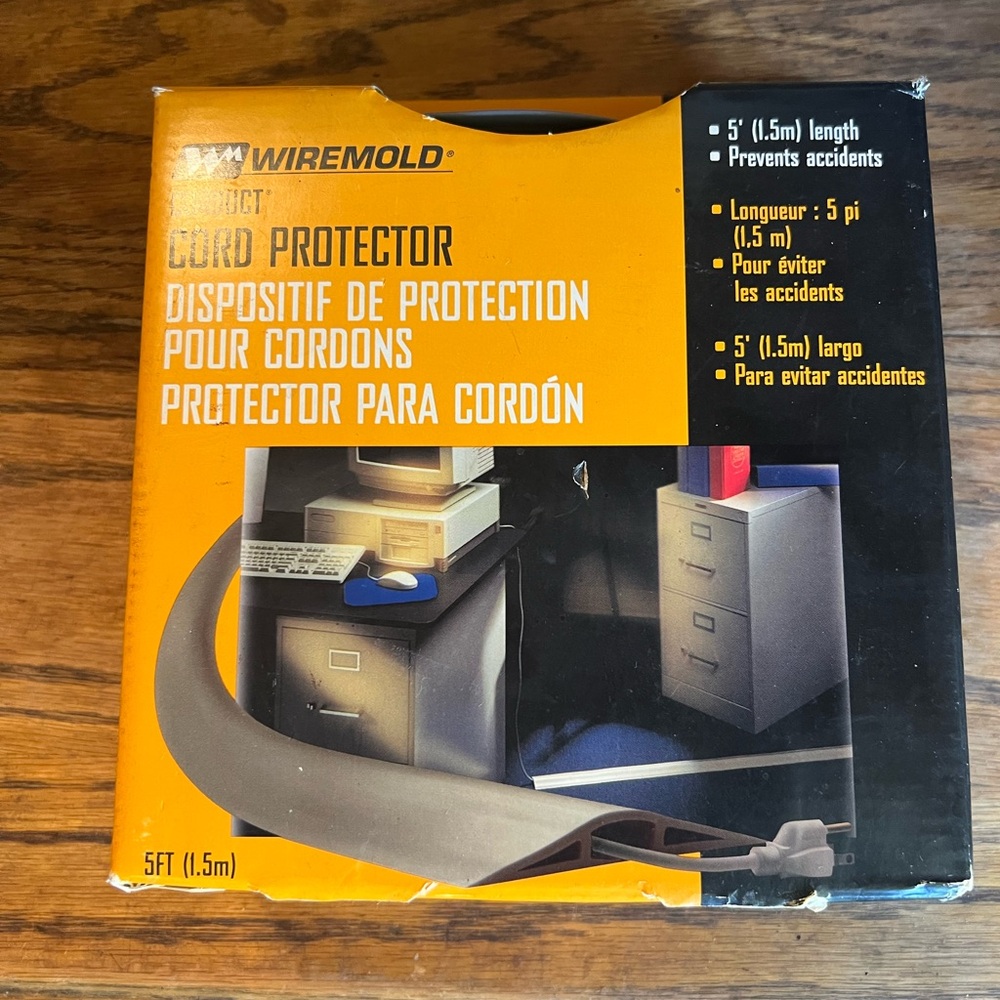 NWT Wiremold Corduct Cord Protector. 5feet. Gray